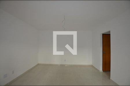 Sala de apartamento para alugar com 3 quartos, 102m² em Vila Valqueire, Rio de Janeiro