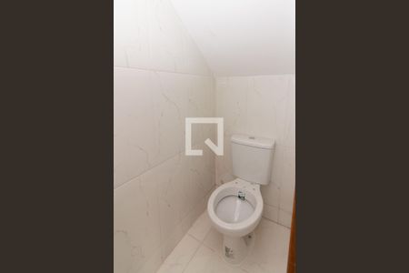 Lavabo de casa de condomínio para alugar com 3 quartos, 102m² em Vila Valqueire, Rio de Janeiro