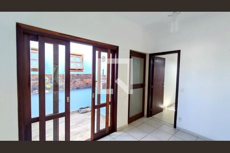 Sala de casa à venda com 3 quartos, 220m² em Jardim Sao Vicente, Jundiaí