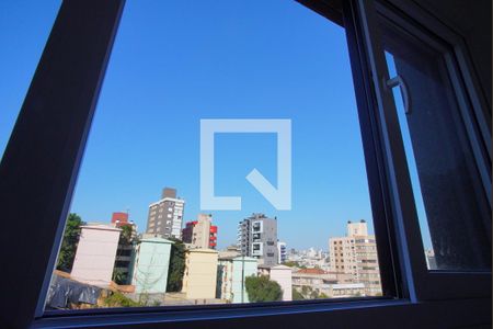 Sala - Vista de apartamento para alugar com 2 quartos, 72m² em Rio Branco, Porto Alegre