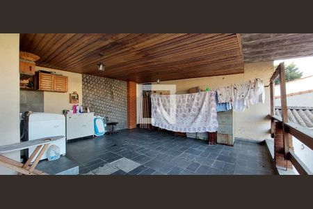 Casa para alugar com 379m², 3 quartos e 4 vagas Casa para alugar com 379m², 3 quartos e 4 vagasÁrea de Serviço