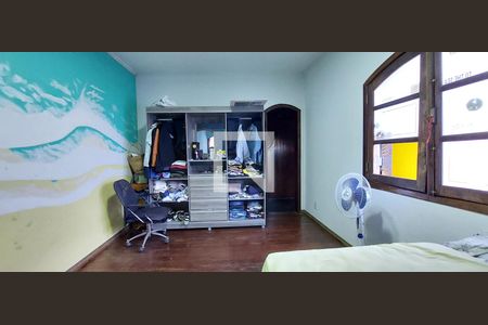 Casa para alugar com 379m², 3 quartos e 4 vagas Casa para alugar com 379m², 3 quartos e 4 vagasQuarto 2