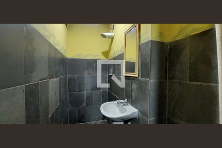 Casa para alugar com 379m², 3 quartos e 4 vagas Casa para alugar com 379m², 3 quartos e 4 vagasBanheiro Quarto 3 suíte