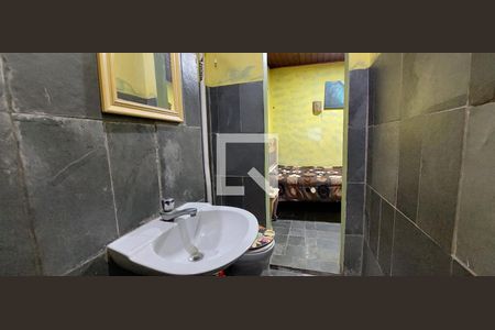 Casa para alugar com 379m², 3 quartos e 4 vagas Casa para alugar com 379m², 3 quartos e 4 vagasBanheiro Quarto 3 suíte