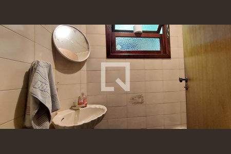 Casa para alugar com 379m², 3 quartos e 4 vagas Casa para alugar com 379m², 3 quartos e 4 vagasLavabo 2