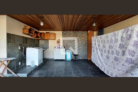 Casa para alugar com 379m², 3 quartos e 4 vagas Casa para alugar com 379m², 3 quartos e 4 vagasÁrea de Serviço