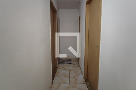 Corredor Quartos de apartamento à venda com 3 quartos, 70m² em Conjunto Residencial Souza Queiroz, Campinas