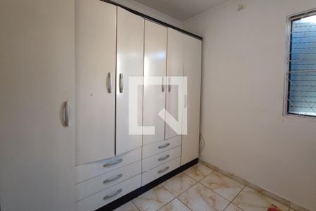 Quarto 1 de apartamento à venda com 3 quartos, 70m² em Conjunto Residencial Souza Queiroz, Campinas