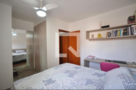 Suíte 1 de casa de condomínio para alugar com 2 quartos, 70m² em Vila Nivi, São Paulo
