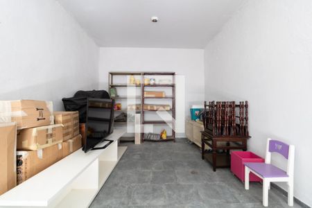 Garagem de casa à venda com 3 quartos, 420m² em Vila Prudente, São Paulo