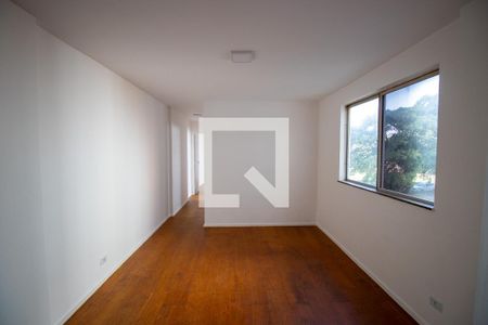 Sala de apartamento à venda com 2 quartos, 50m² em Barra Olímpica, Rio de Janeiro