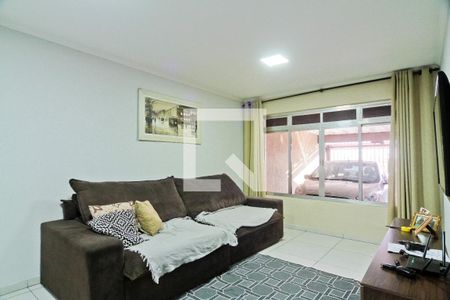 Sala de casa à venda com 3 quartos, 180m² em Vila Cavaton, São Paulo