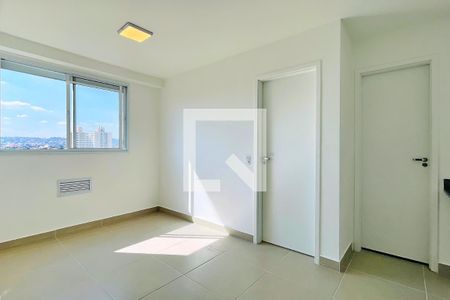 Sala de apartamento para alugar com 2 quartos, 33m² em Vila Rosália, Guarulhos