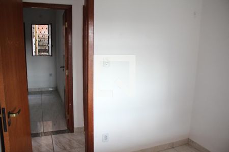 Quarto 1 de casa à venda com 3 quartos, 360m² em Novo Eldorado, Contagem