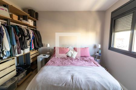 Suíte de apartamento à venda com 2 quartos, 65m² em Santana, Porto Alegre