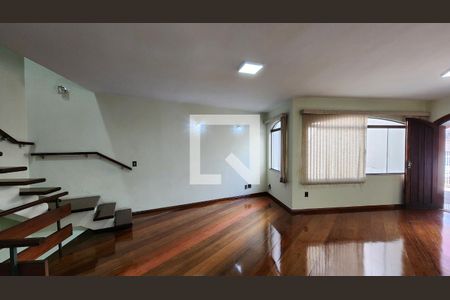 Sala 1 de casa para alugar com 4 quartos, 350m² em Vianelo/bonfiglioli, Jundiaí