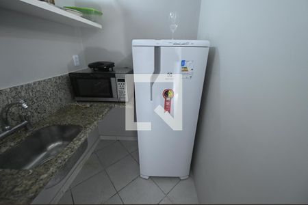 Sala/Cozinha de kitnet/studio para alugar com 1 quarto, 23m² em Setor Central, Goiânia