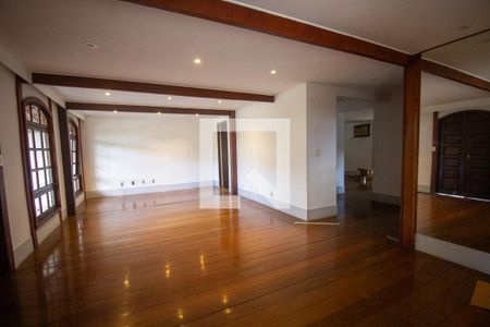 Sala de casa à venda com 4 quartos, 344m² em Recreio dos Bandeirantes, Rio de Janeiro