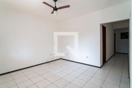 Sala de casa para alugar com 2 quartos, 107m² em Barreto, Niterói