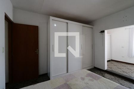 Quarto 1 de casa para alugar com 3 quartos, 290m² em Vila Palmares, Santo André