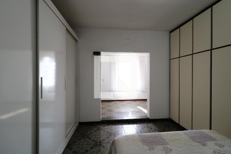 Quarto 1 de casa para alugar com 3 quartos, 290m² em Vila Palmares, Santo André