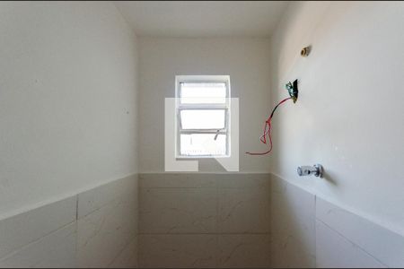 Banheiro de casa para alugar com 1 quarto, 30m² em Vila Pirituba, São Paulo