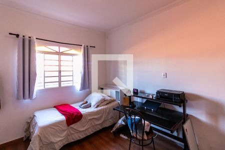 Quarto 1 de casa para alugar com 3 quartos, 360m² em Vila Magnesita, Belo Horizonte