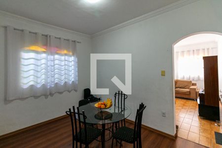 Casa à venda com 3 quartos, 360m² em Vila Magnesita, Belo Horizonte