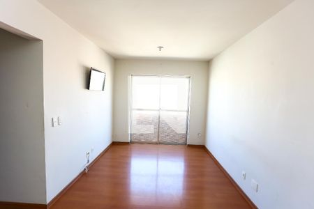 Sala de apartamento para alugar com 3 quartos, 72m² em Parque Munhoz, São Paulo