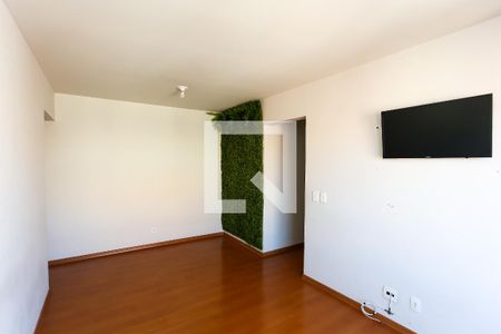 Sala de apartamento para alugar com 3 quartos, 72m² em Parque Munhoz, São Paulo