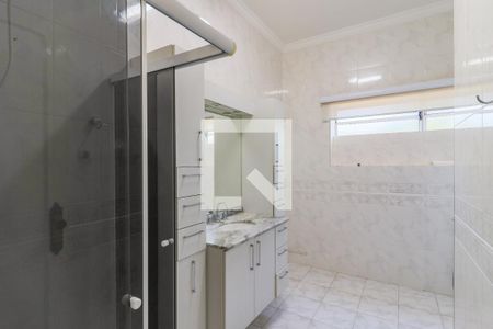 Casa para alugar com 690m², 4 quartos e 8 vagas Casa para alugar com 690m², 4 quartos e 8 vagasBanheiro 1