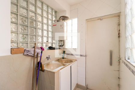 Casa para alugar com 690m², 4 quartos e 8 vagas Casa para alugar com 690m², 4 quartos e 8 vagasÁrea de Serviço