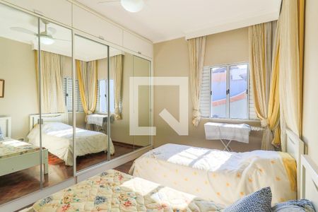 Casa para alugar com 690m², 4 quartos e 8 vagas Casa para alugar com 690m², 4 quartos e 8 vagasQuarto 1