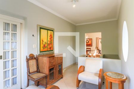 Casa para alugar com 690m², 4 quartos e 8 vagas Casa para alugar com 690m², 4 quartos e 8 vagasSala 4