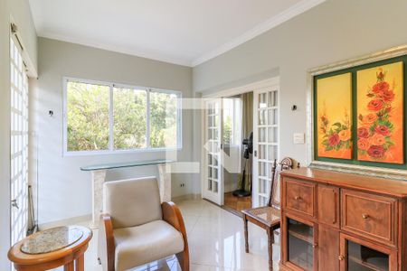 Casa para alugar com 690m², 4 quartos e 8 vagas Casa para alugar com 690m², 4 quartos e 8 vagasSala 4