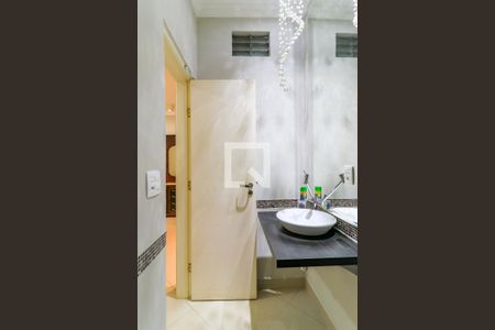 Casa para alugar com 690m², 4 quartos e 8 vagas Casa para alugar com 690m², 4 quartos e 8 vagasLavabo