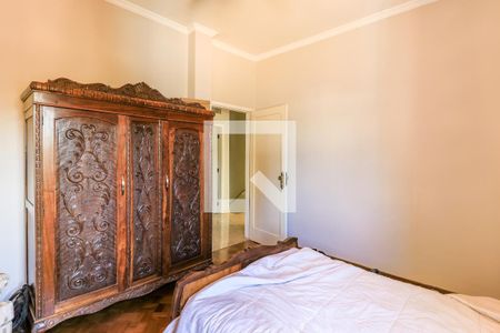 Casa para alugar com 690m², 4 quartos e 8 vagas Casa para alugar com 690m², 4 quartos e 8 vagasSuíte 2