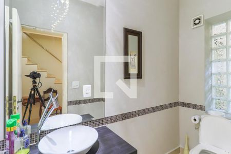 Casa para alugar com 690m², 4 quartos e 8 vagas Casa para alugar com 690m², 4 quartos e 8 vagasLavabo