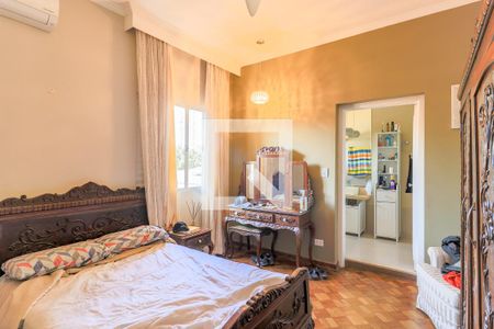 Casa para alugar com 690m², 4 quartos e 8 vagas Casa para alugar com 690m², 4 quartos e 8 vagasSuíte 2