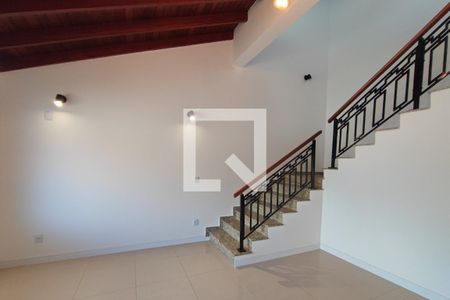 Sala de casa de condomínio à venda com 5 quartos, 360m² em Jardim Nova Europa, Campinas