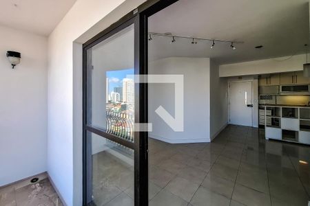 varanda de apartamento à venda com 3 quartos, 71m² em Cambuci, São Paulo