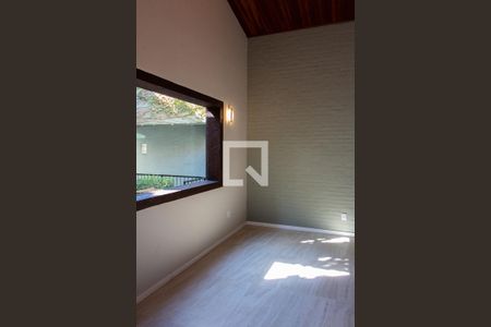 SALA DE TV de casa de condomínio à venda com 3 quartos, 293m² em Loteamento Caminhos de San Conrado (sousas), Campinas