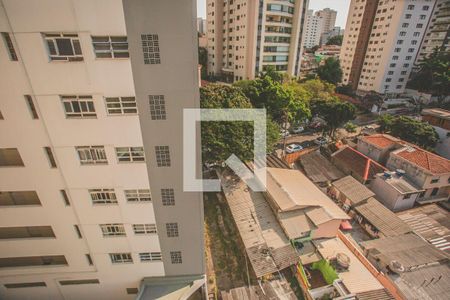 Vista Sala de apartamento à venda com 1 quarto, 46m² em Bosque da Saúde, São Paulo