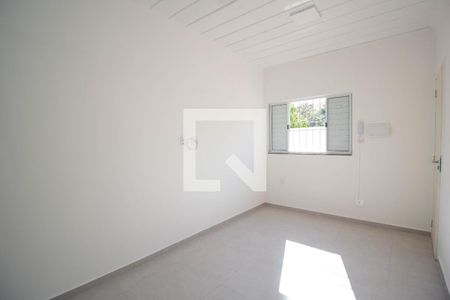 Sala/Quarto de kitnet/studio para alugar com 1 quarto, 29m² em Vila Guedes, São Paulo