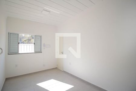 Sala/Quarto de kitnet/studio para alugar com 1 quarto, 29m² em Vila Guedes, São Paulo