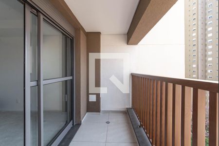 Studio para alugar com 28m², 1 quarto e sem vaga Studio para alugar com 28m², 1 quarto e sem vagaVaranda