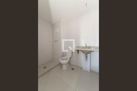 Banheiro de kitnet/studio para alugar com 1 quarto, 28m² em Vila Gumercindo, São Paulo