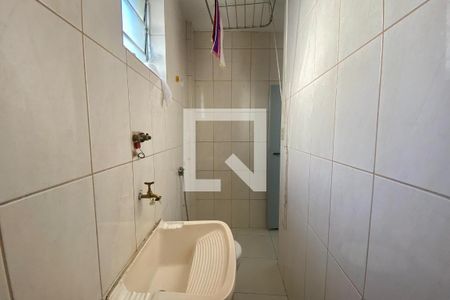 Banheiro de kitnet/studio à venda com 1 quarto, 23m² em Botafogo, Rio de Janeiro