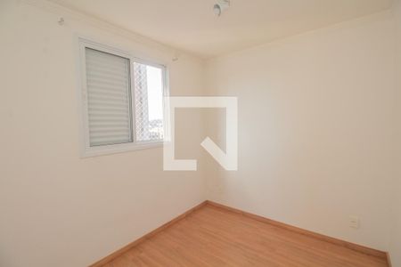 Quarto de apartamento para alugar com 2 quartos, 45m² em Vila Antonieta, São Paulo