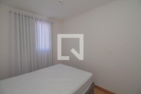 Quarto 2 de apartamento para alugar com 2 quartos, 45m² em Vila Antonieta, São Paulo